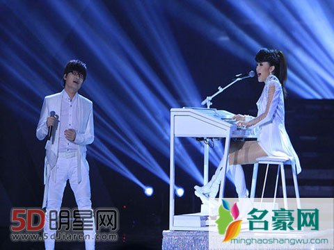 玖月奇迹坦诚组合名字 已经领取结婚证