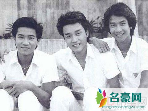 张国荣赵雅芝合作电影《失业生》将修复上映 张国荣街头认表姐赵雅芝