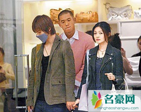 康熙来了大s仔仔爱情故事 仔仔大s吻戏床戏