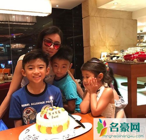 儿子生日谢霆锋未现身 遭质疑后回应