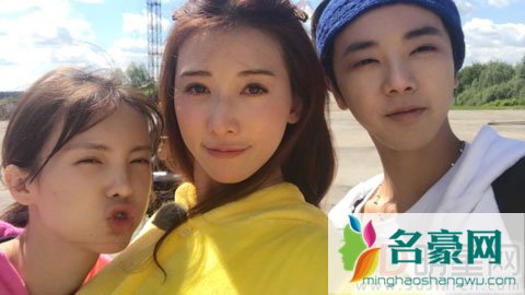 林志玲医院现身被怀疑修脸 外景被晒黑打美白针