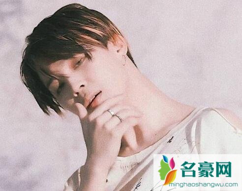 男生把你当哥们的表现