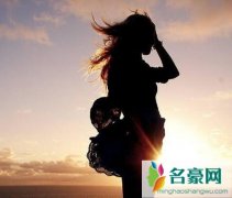 抛弃你又联系你的人什么心理，吃回头草的男人不靠