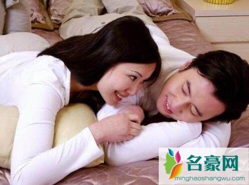 分手了见面尴尬代表什么