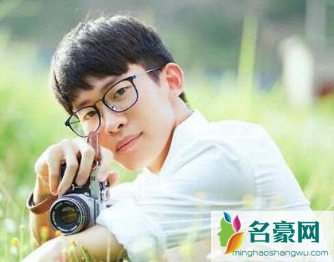 男生和你较劲说明什么