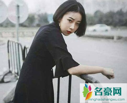 男生暗示不想和你聊天