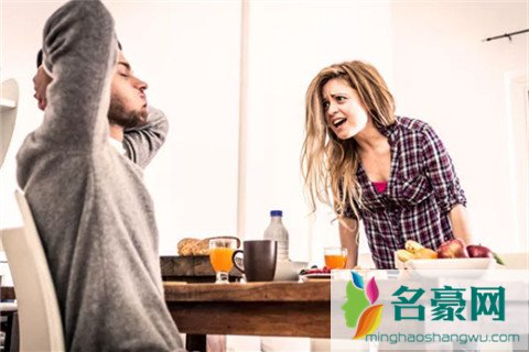 情侣吵架