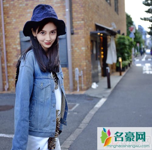 Angelababy深夜发博感慨 自曝孕期状态
