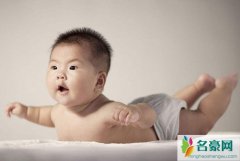 孩子高烧请假被拒 主管这样回复遭到网友疯狂辱骂