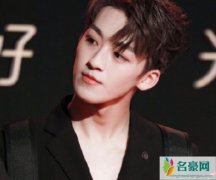 何洛洛家境优越 何洛洛吴季峰长得像可惜同脸不同