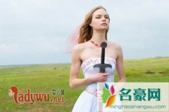 美女家教老师晚上教我学习，口述我和美女家教老师