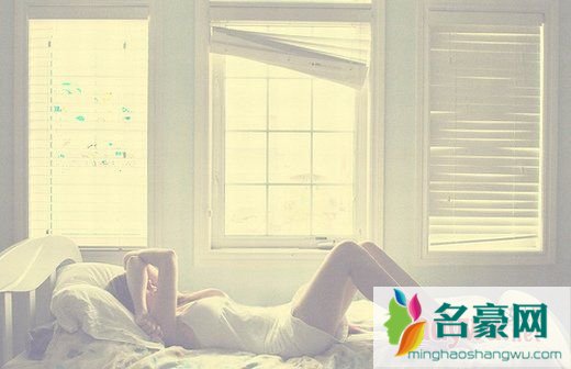 性感图片大全唯美伤感_我们那破碎的爱还能坚持多久_feizl.com