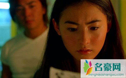 张柏芝生日获家人祝福 出道十八年回顾确实不易