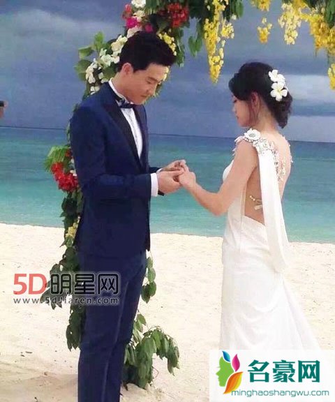 刘翔吴莎斐济岛拍摄婚纱照 还是低调完成了婚礼