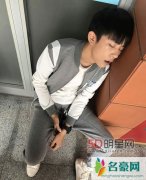 TFBOYS易烊千玺十六岁生日 王源王俊凯李小璐微博送