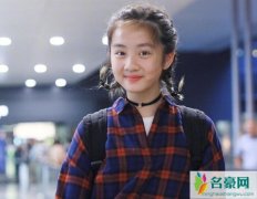 黄多多蝎尾辫引发热议 黄磊要带女儿c位出道走花路