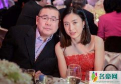 刘銮雄太太消费 甘比任性购物半小时消费几十万数