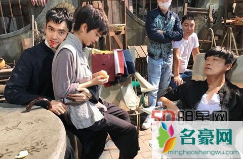 佟丽娅陈思诚微博互动宣传新片远大前程 佟丽娅陈思诚袁弘郭采洁远大前程部分杀青