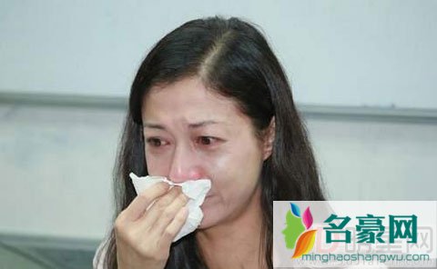 吴绮莉曝光成龙当年追自己过程 从未给过一分钱