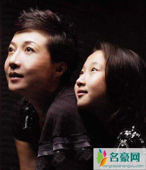 吴绮莉被爆恐吓女儿 吴卓林是成龙私生女