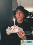 修杰楷生日获梧桐妹暖心表白 修杰楷生日一家人欢