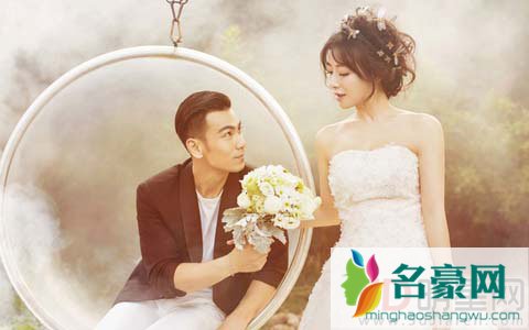 陈紫函将在西班牙举办婚礼 陈紫函与戴向宇甜蜜婚纱照