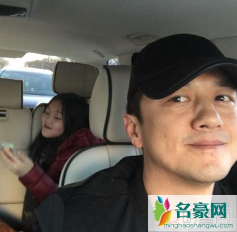 李亚鹏谈女儿李嫣 吾家有女初长成