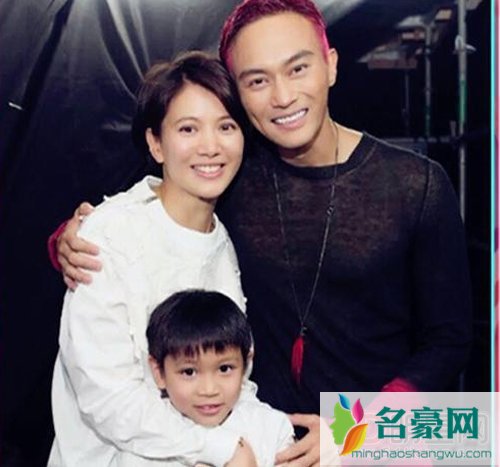 胡杏儿张智霖关系 张智霖胡杏儿接吻