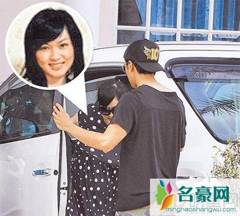 吴尊妻子照片公开 网友好奇究竟是何方神圣