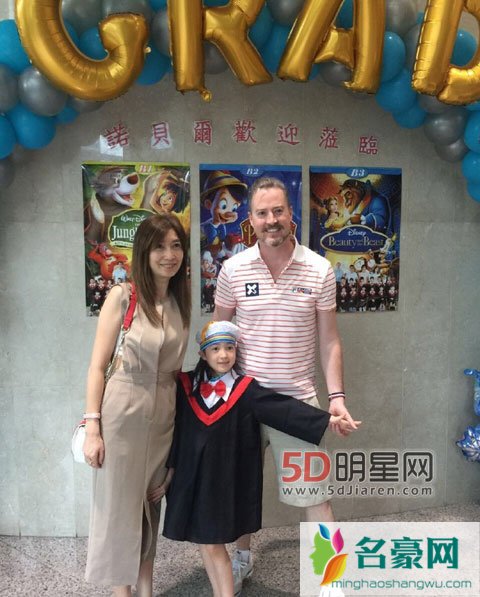 黄嘉千改变的起点谈婚姻底线 黄嘉千谈夏克立任何状况都会接受