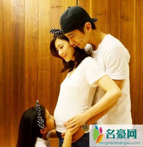 修杰楷与蒋静雯生活幸福 婚宴正在协商什么形式