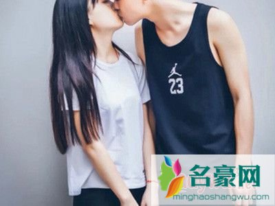 情侣爱爱