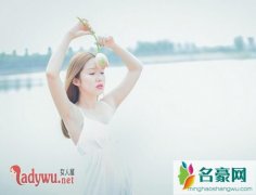 潜意识喜欢一个人表现，哪些表现充分说明你喜欢上