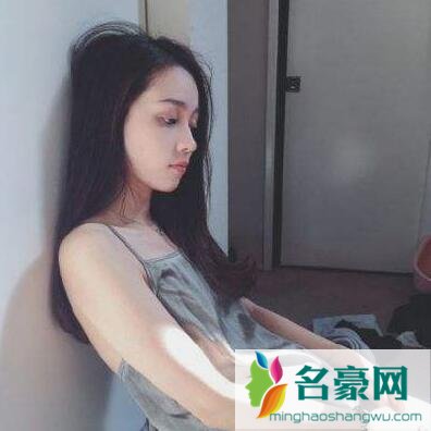女生喜欢上别人的表现
