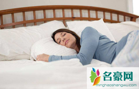 躺床上就能秒睡什么情况2