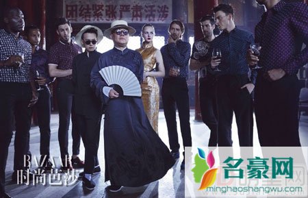 郭德纲父子硬闯时尚界 蒲扇西瓜现另类时尚