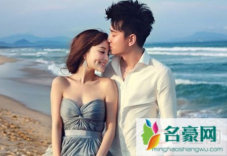 李小璐贾乃亮接吻照 李小璐贾乃亮结婚证