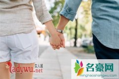 吵架后男人不主动联系的原因，男人为什么会不主动