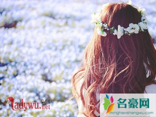 恋爱中女生该不该主动