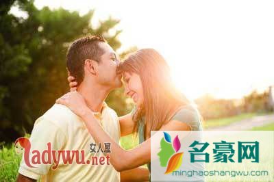 恋爱的女人有什么特征