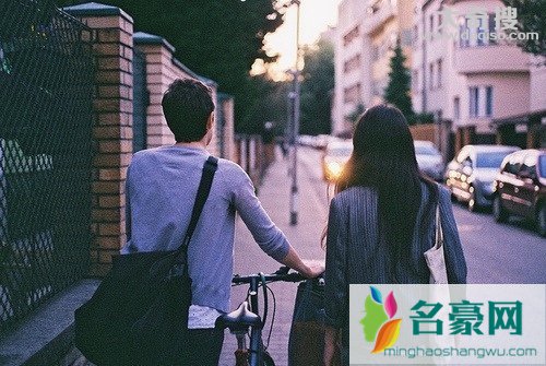 进入热恋期的表现