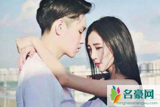 分手后女人想复合前兆