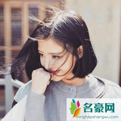 男女什么关系可以共喝一瓶水