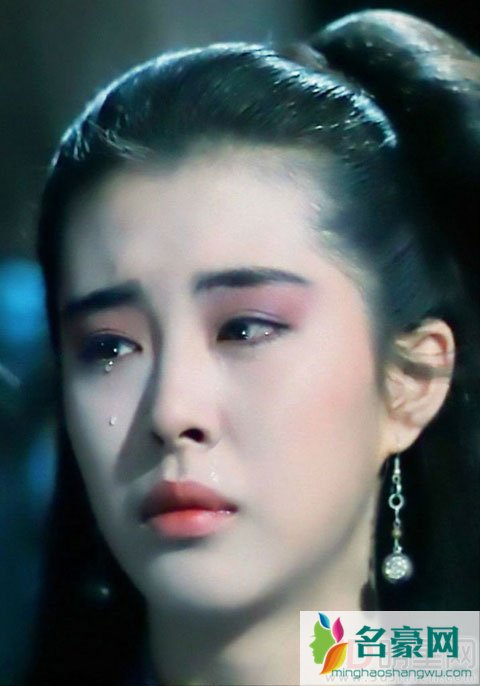 王祖贤疑似男友是加拿大人 王祖贤潜心修佛退出演艺圈