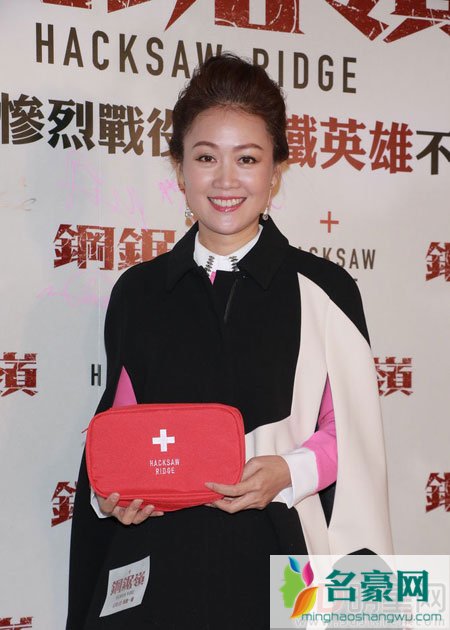 张智霖抱怨妻子买包秀恩爱 袁咏仪相信好友梁小冰
