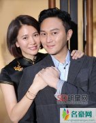 袁咏仪出席活动疑似怀二胎 张智霖袁咏仪回应二胎