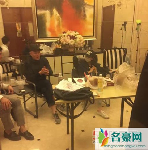 霍建华刘诗诗探班吴奇隆 霍建华刘诗诗关系