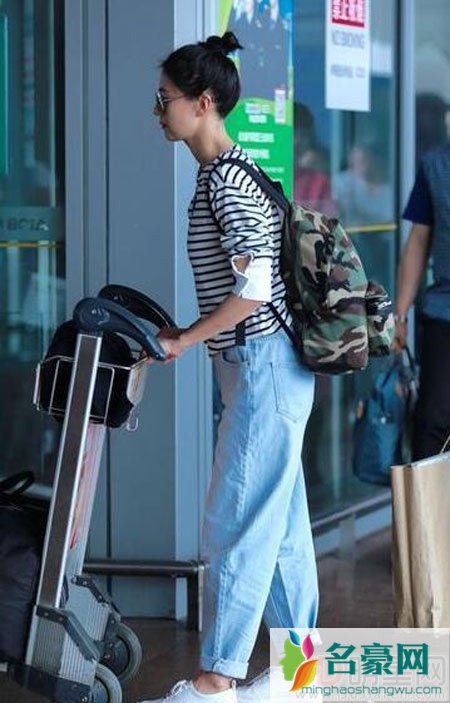 高圆圆衣着宽松被疑怀孕 赵又廷未否认
