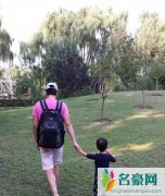 蔡国庆带儿子参加爸爸去哪儿 蔡国庆发文证实已婚