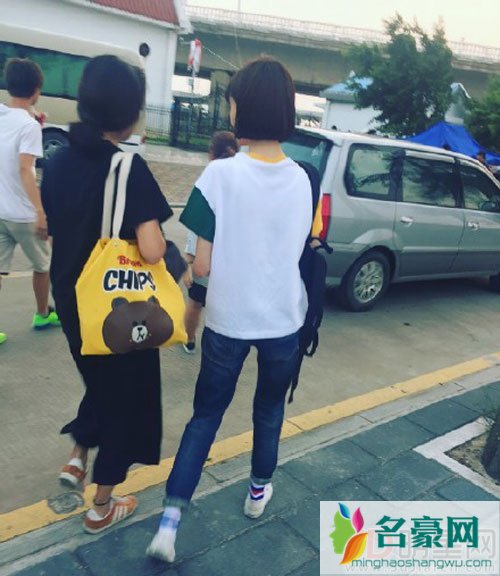 夏至未至路透曝光 郑爽笑容甜美白敬亭帅气十足